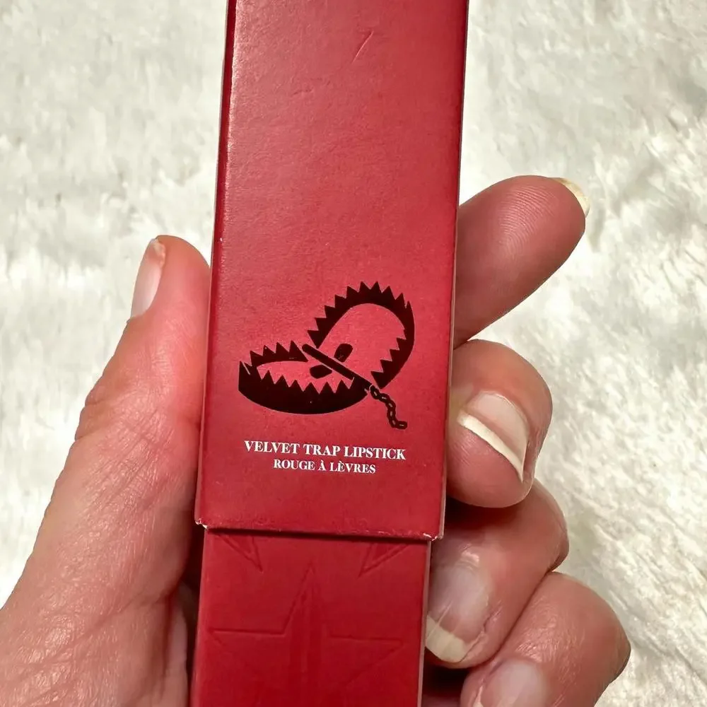 NIB Jeffree Star Velvet Trap Lipstick Mouse Trap Full Size 4g